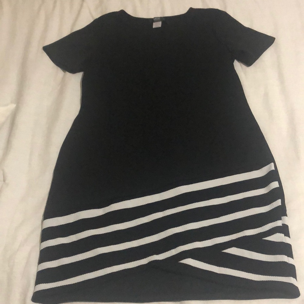 Mini Dress - Picture 2 of 3